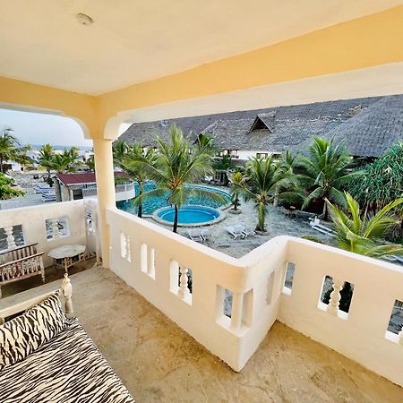 Jacaranda Beach Resort Watamu Bagian luar foto