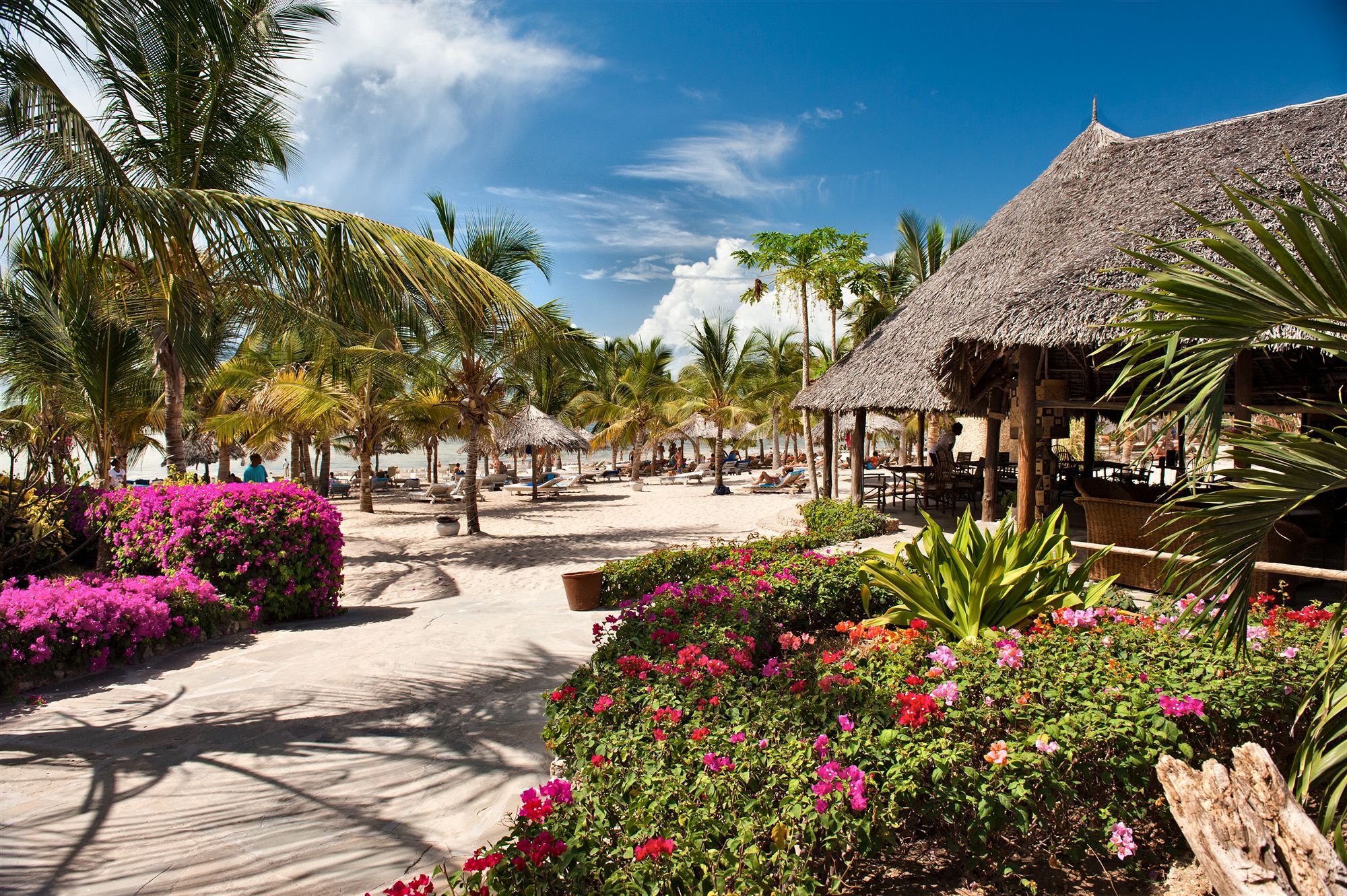 Jacaranda Beach Resort Watamu Bagian luar foto